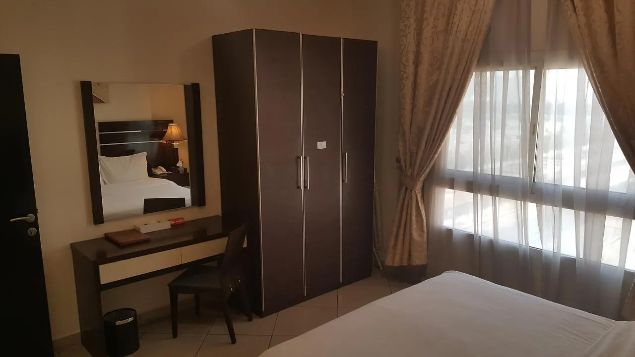 Boulevard City Suites Hotel Apartments Dubai Апарт-отель