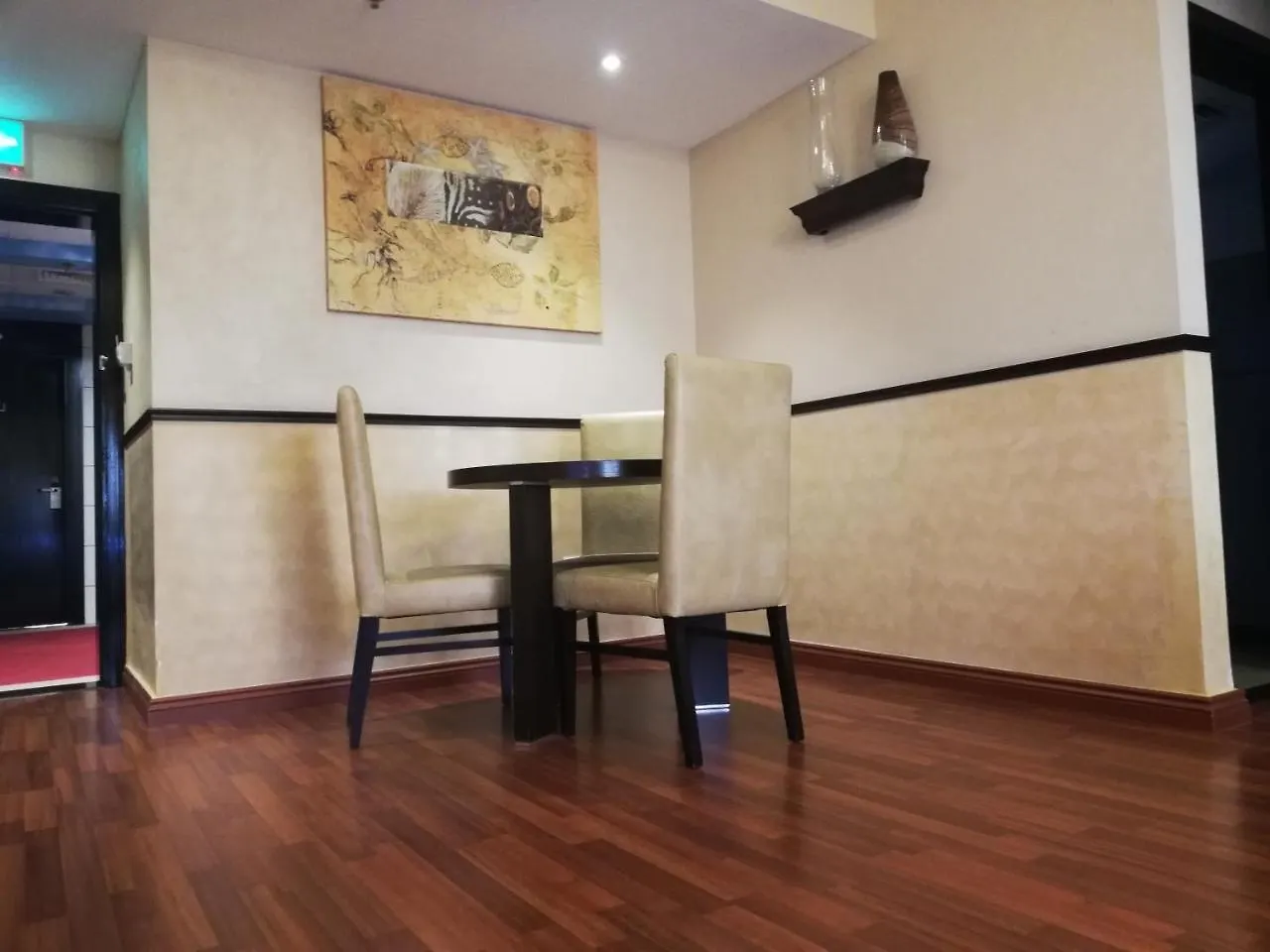 *** Апарт-отель Boulevard City Suites Hotel Apartments Dubai ОАЭ